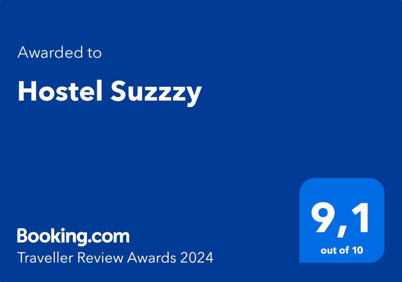 Hostel Suzzzy Novska 外观 照片