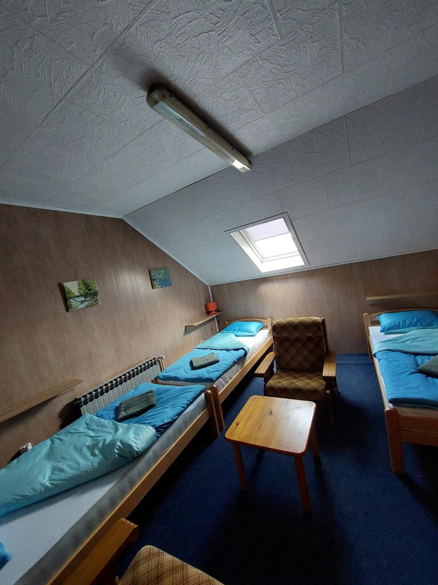 Hostel Suzzzy Novska 外观 照片