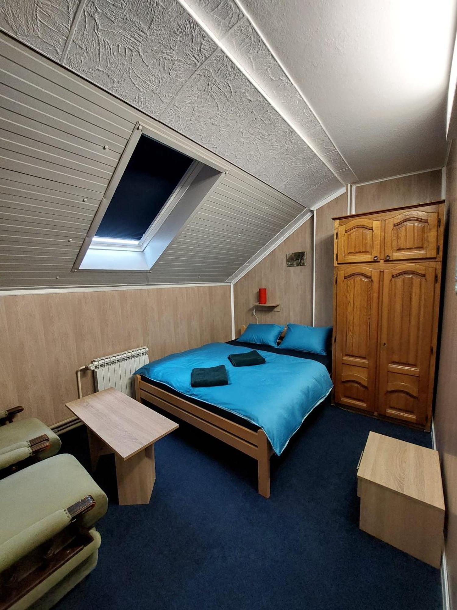 Hostel Suzzzy Novska 外观 照片